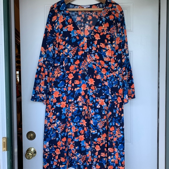 Sabrina Collective Dresses & Skirts - Sabrina Collective Bell Sleeve Floral Dress-Size4X